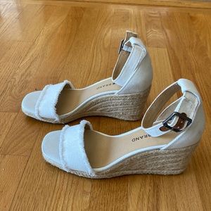 Lucky Brand platform sandals 6.5